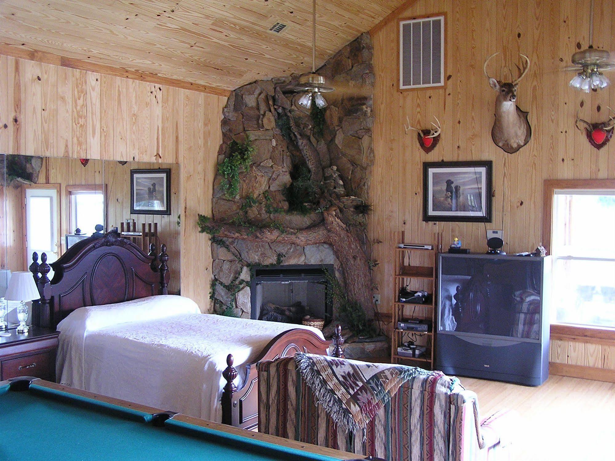 Shalom House Bed And Breakfast Tifton Exteriér fotografie